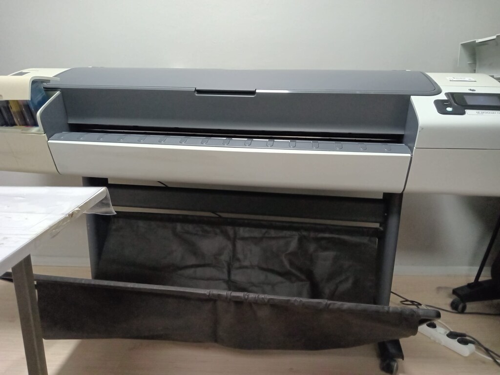 HP T 795 PLOTTER MAKİNESİ FULL BAKIMLI HEMEN TESLİM - 2