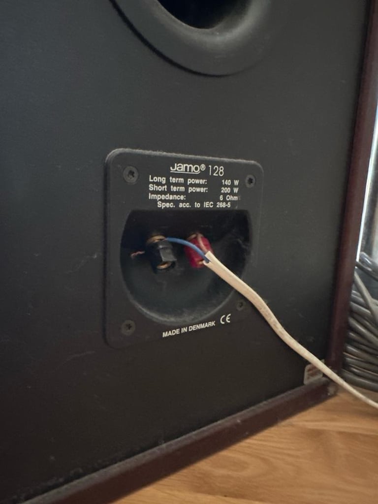 200w jamo hoparlor kuleleri - 2