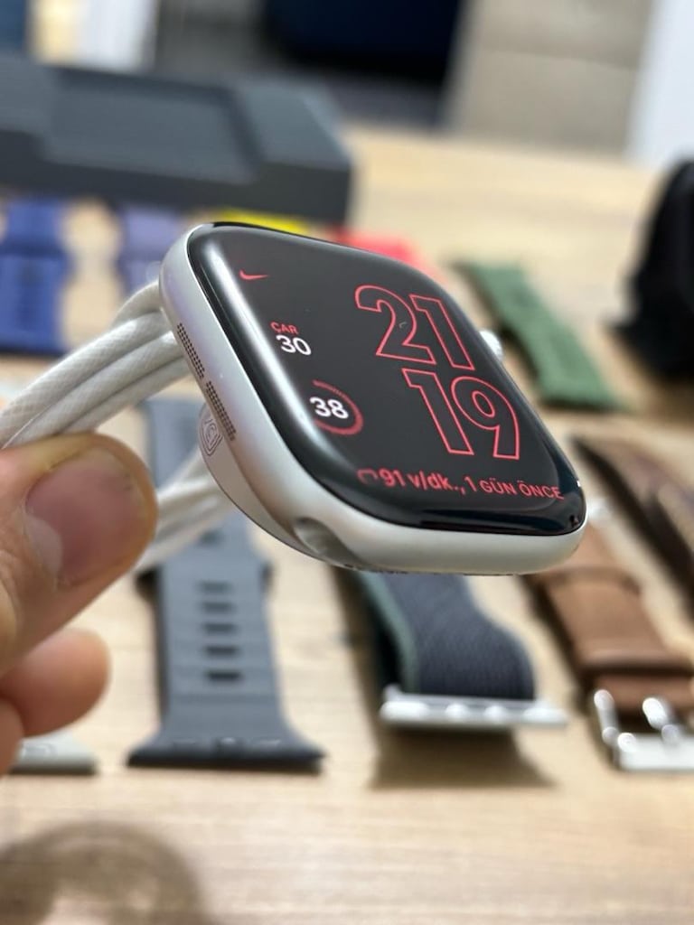 Apple Watch Series 11 Gprs 46 mm Silver - 6
