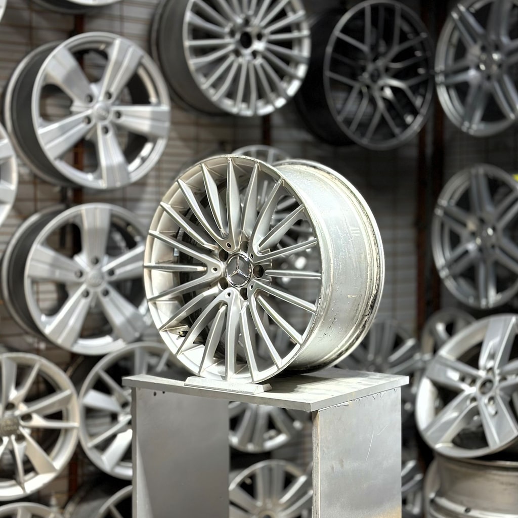 19 inç 5x112 Mercedes-Benz Jant Takımı 8-9 Offset 2. El - 3