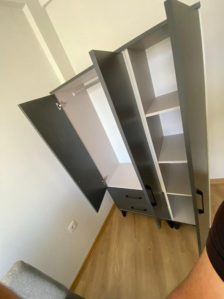 Sıfır üründür üç kapılı antrasit gardolap elbise dolabı - 4