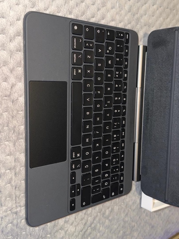 APPLE 11 inç iPad Air (M3) için Magic Türkçe Q Klavye - 2