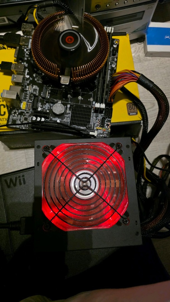 İzoly 650 watt 80 plus PSU power supply RGB fanlı - 3