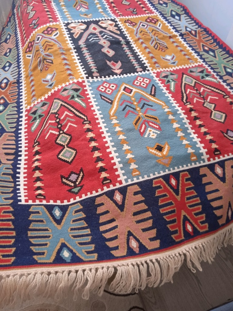 210×125 cm saf yün kök boya kilimdir - 3