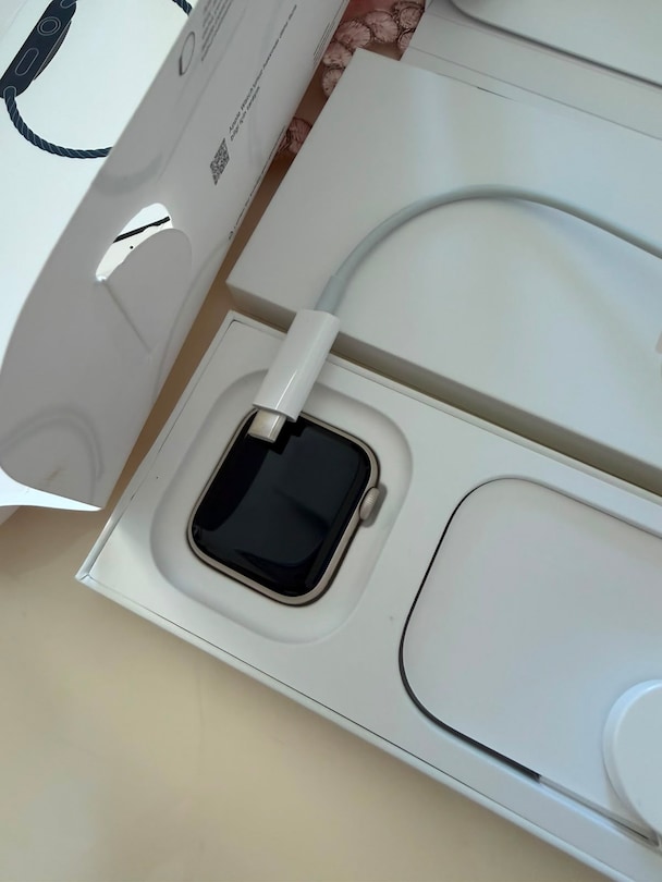 Apple 7 Watch 41 mm - 3