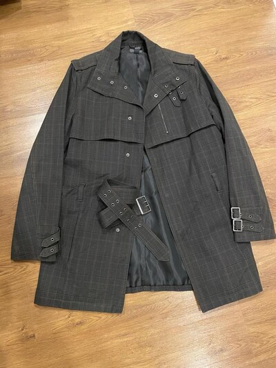 ÖĞRENCİYE BEKARA H&M KABAN ERKEK