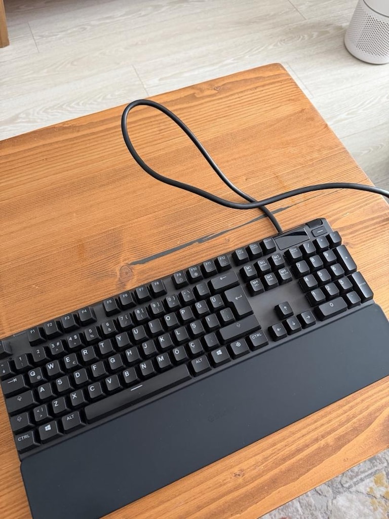 SteelSeries Apex 7 Türkçe RGB Red Switch Mekanik Oyuncu Klavye