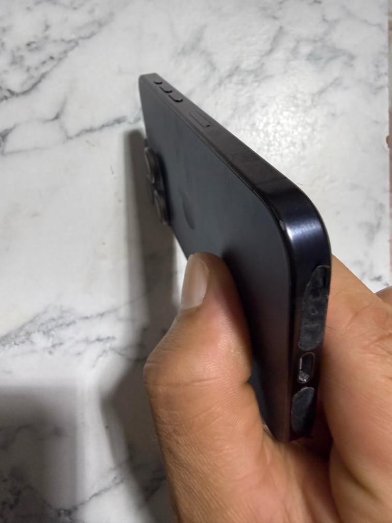 iPhone 15 pro takaslı - 5