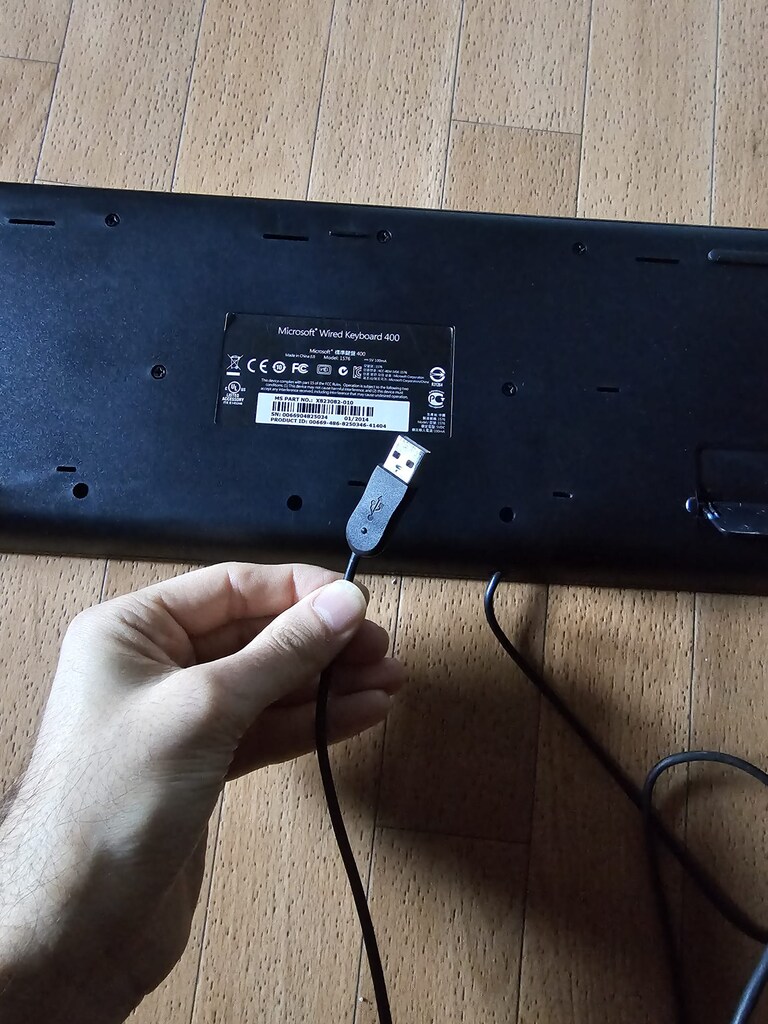MİCROSOFT KLAVYE - 10 ADET VAR - 8