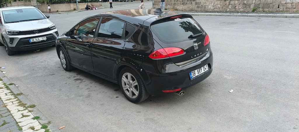 SAHİBİNDEN 2006 LEON STYLANCE BENZİN LPG - 4