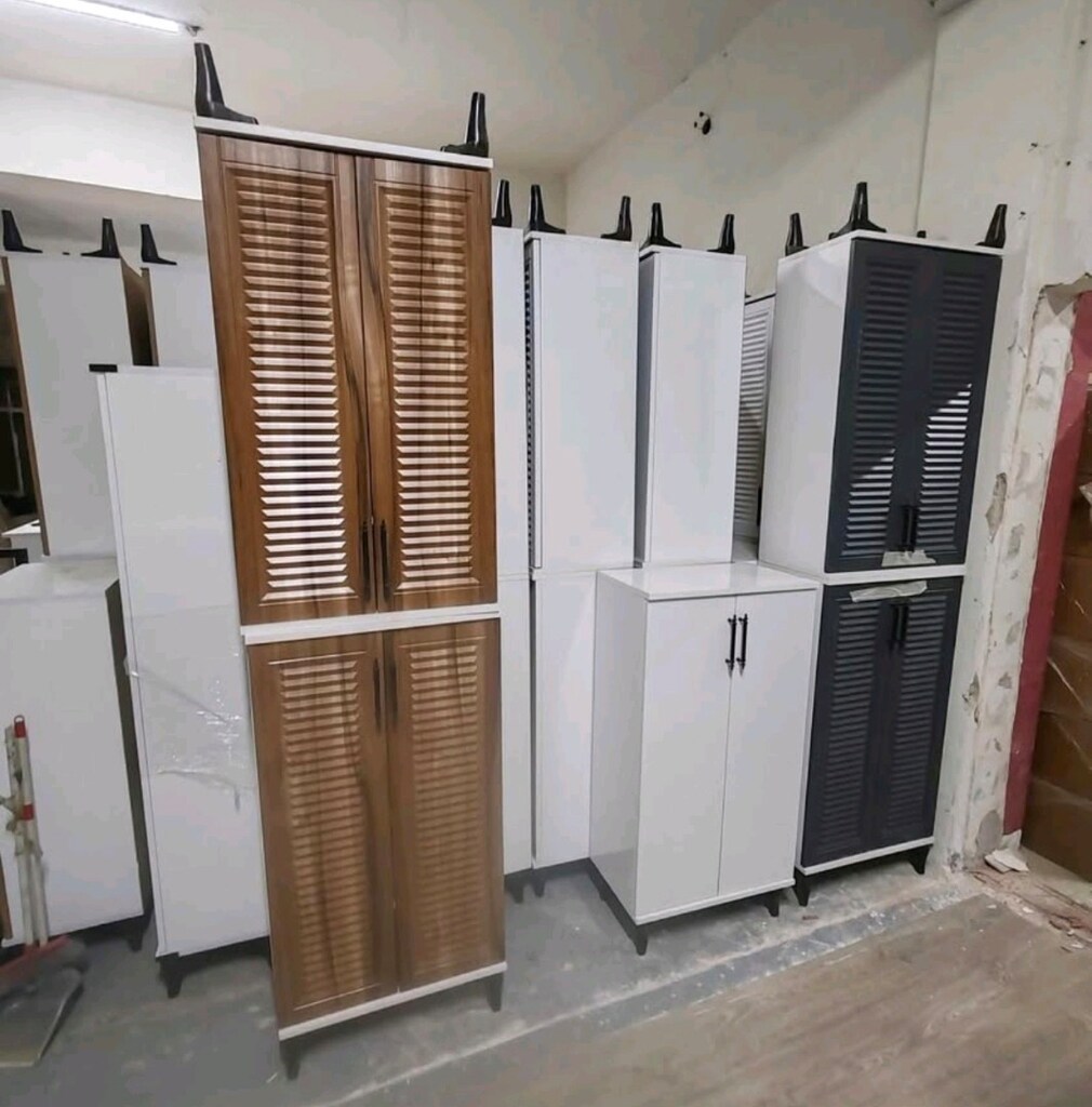Ayakkabılık - 2