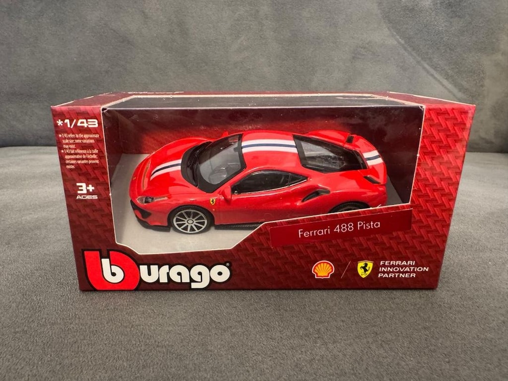 Bburago Ferrari 1:43 Diecast Model Araba Koleksiyonu – 5’li Set - 2