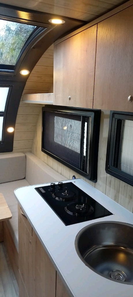 Can Karavan - 17