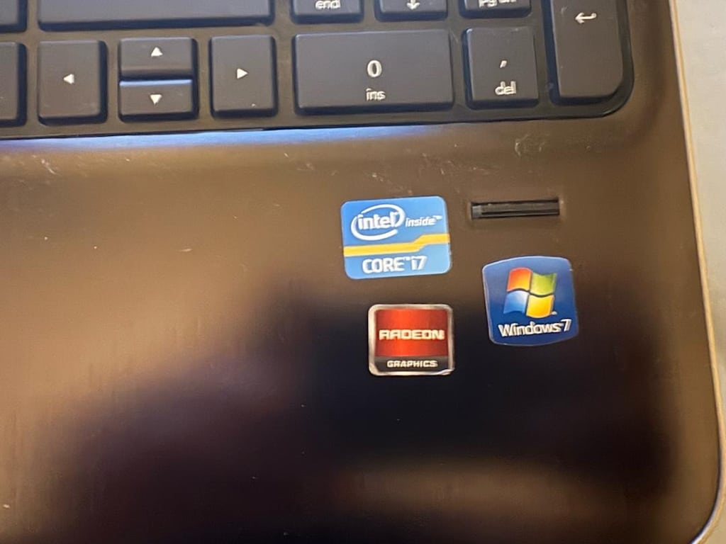 ilk sahibinden sıfır gibi Hp laptop - 3