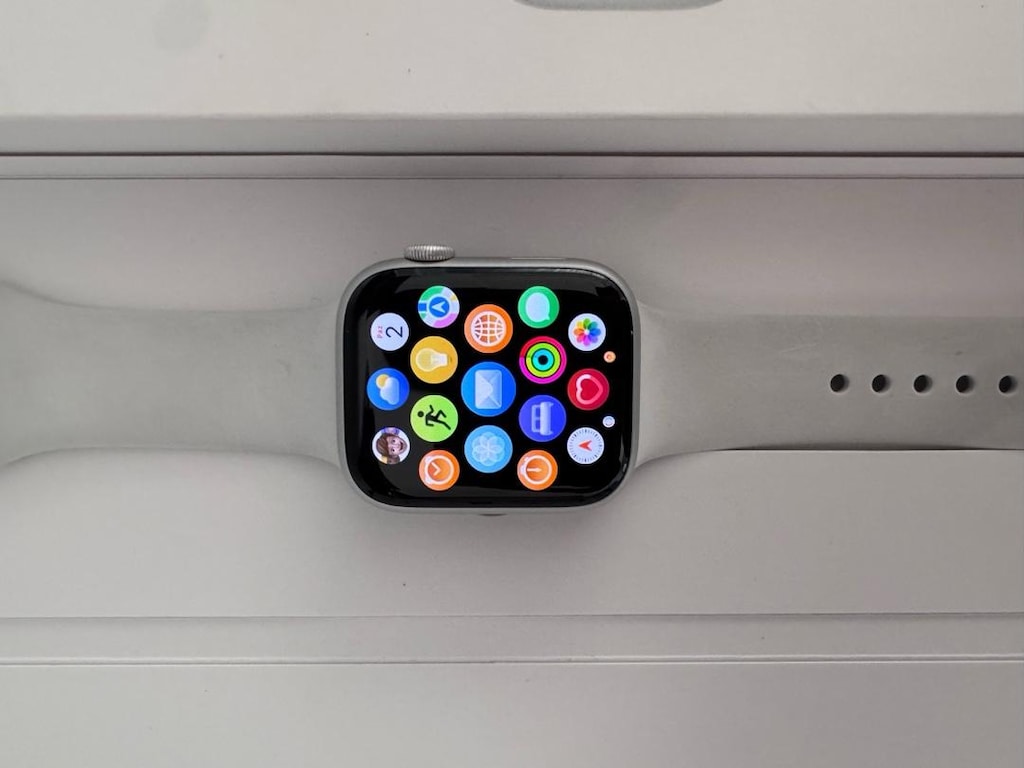 Apple Watch 8 45mm sıfır ayarında - 3