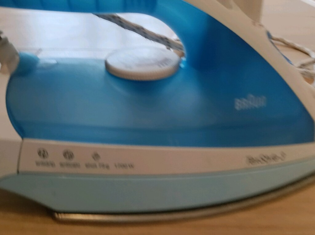 Braun buharlı ütü - 9