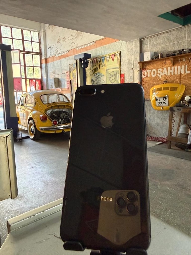 İPHONE-8PLUS - 2