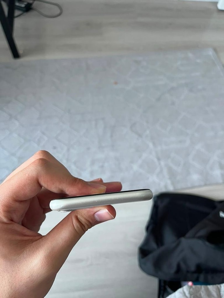 SATILIK IPHONE 11 - 6