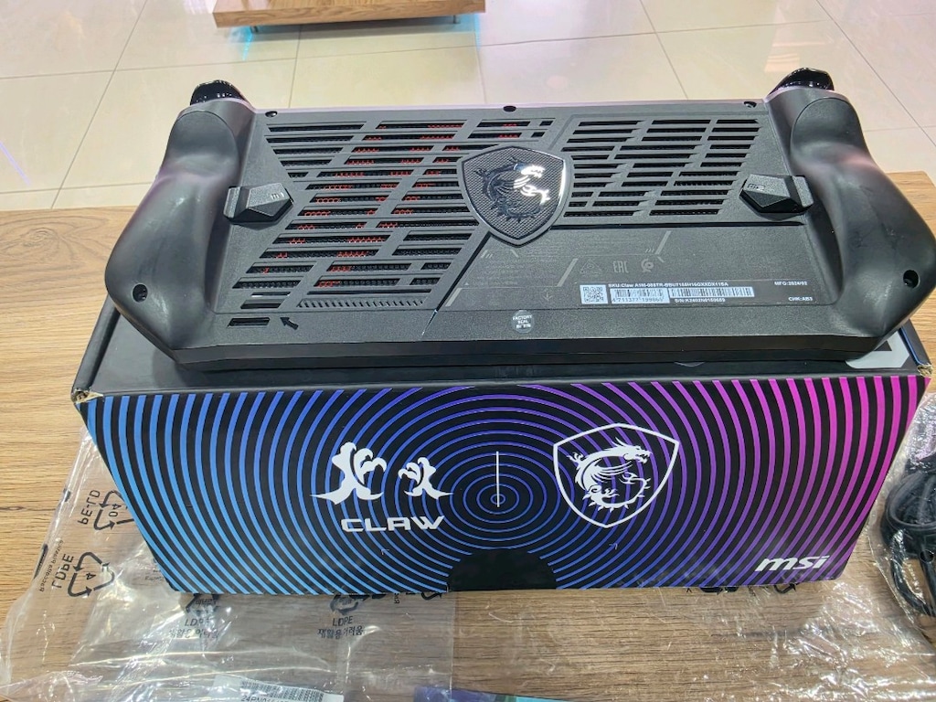MSI CLAW Taşınabilir Oyun Konsolu [Oyun Dolu] - 11