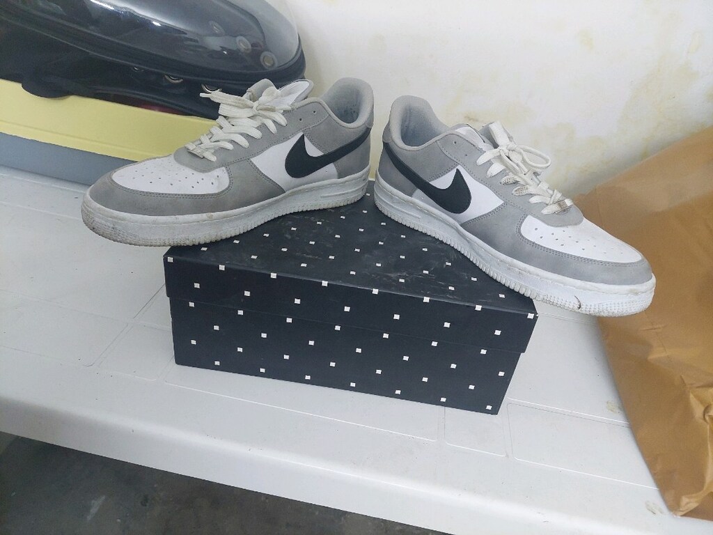 Nike spor ayakkabı. 47 numara. Temiz. Yırtığı söküğü yok - 7