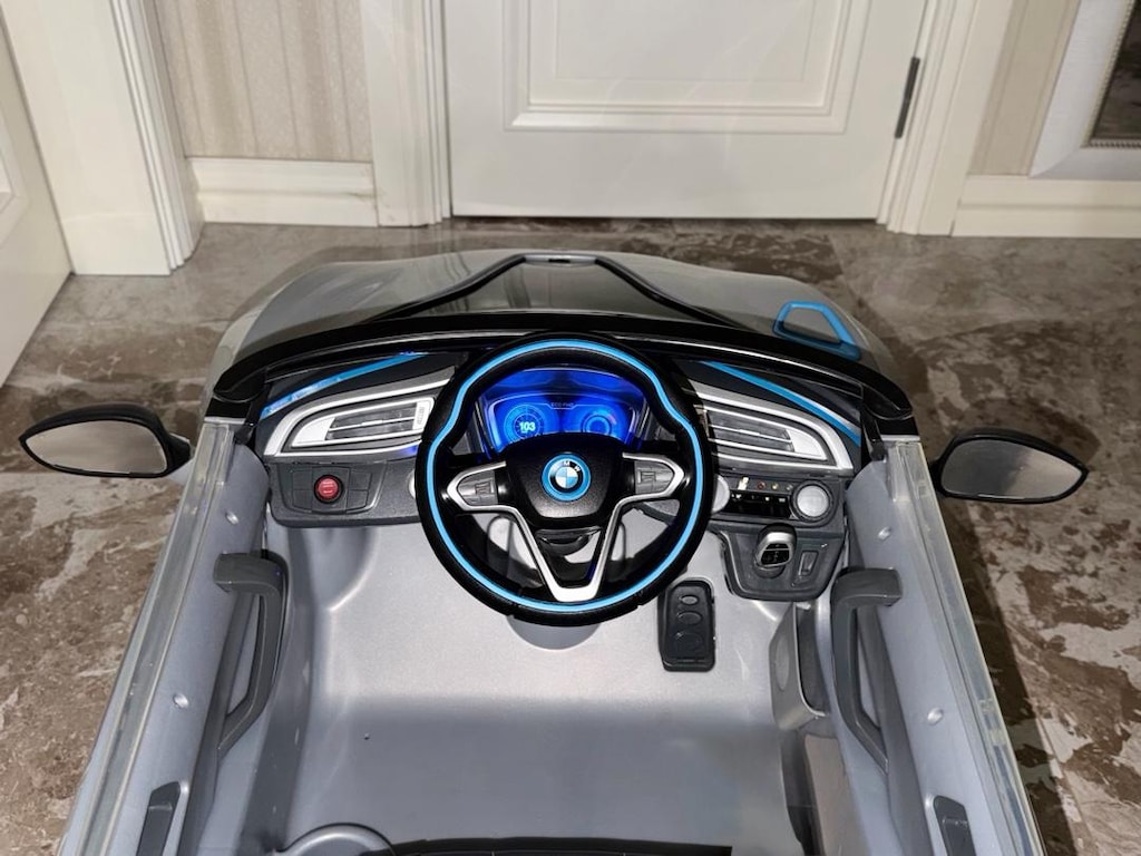 BMW İ8 Consept Spyder Akülü Araba - 9