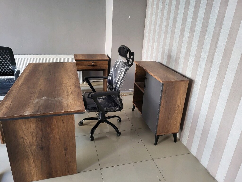 EN UYGUN VE EN ŞIK OFİS KOMPLE TAKIM - 11