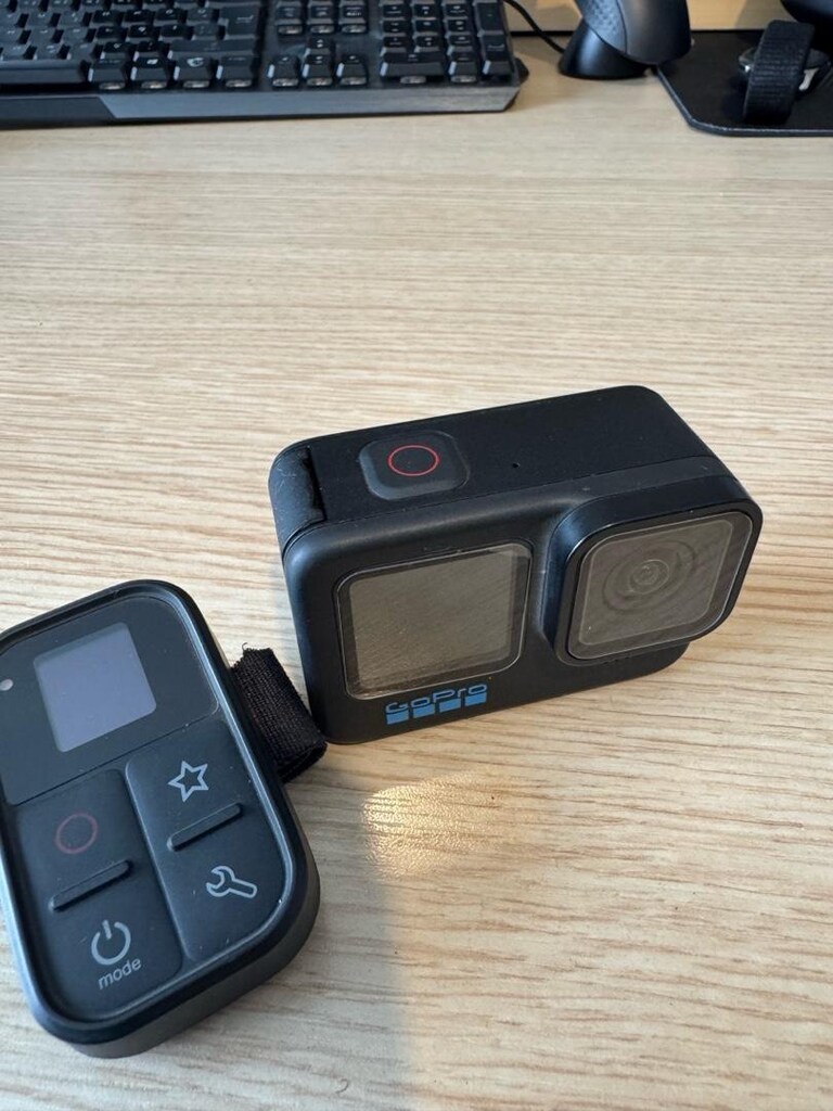 Gopro 10, kumanda, su altı kılıf, larj istasyonu, vs. - 3