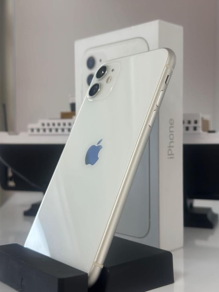 İPHONE 11 64GB - 3