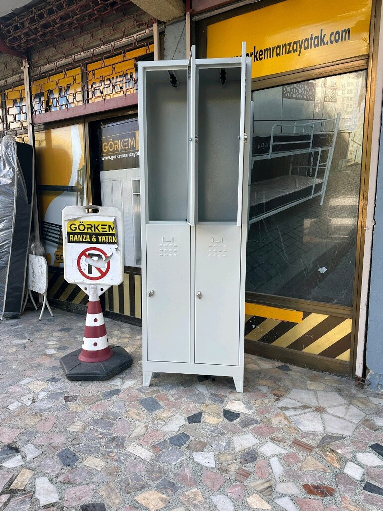 4 KAPILI METAL SOYUNMA DOLABI ÜCRETSİZ TESLİMAT KAPIDA ÖDEME - 2