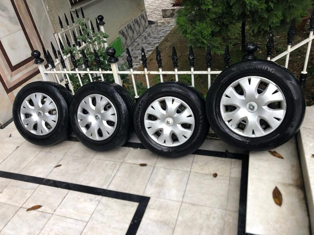RENO FLUGANS LASTİK TAKIMI MEGAN 4.E de olur 2.KUMHO 205.65.15…2.ADET - 3