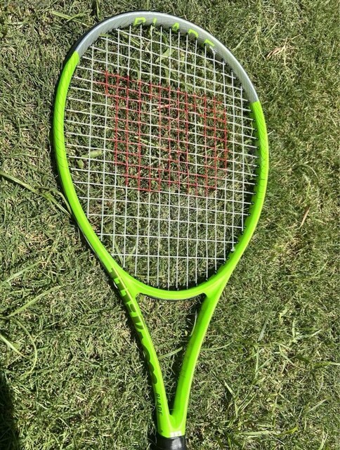 Wilson Blade RXT 105 Tenis Raketi – Çok Az Kullanılmış