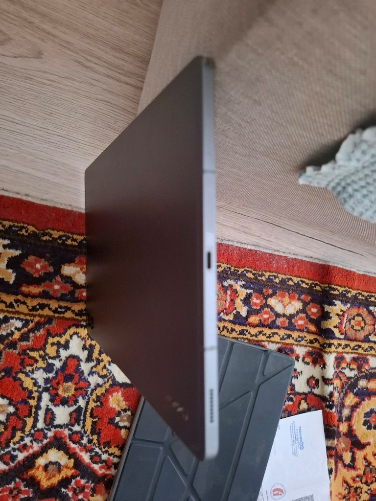 SIFIRDANFARKSIZ YURTİÇİ 128GB 8RAM 12.4İNÇ SAMSUNG S9FEPLUS - 9