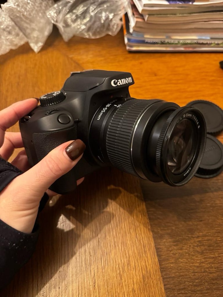 Canon EOS 4000D – 18-55 mm Lensli, Kutulu, Yedek Bataryalı - 2