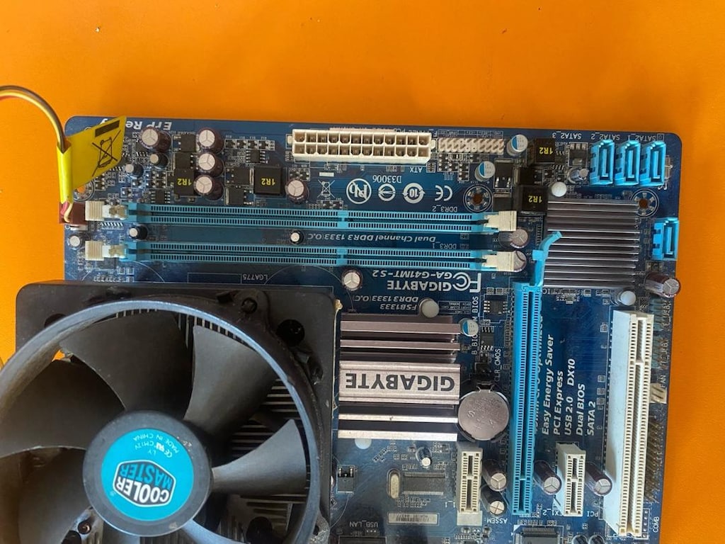 Gigabyte GA-G41MT-S2 Rev 1.3 LGA775 DDR3 Anakart - 5