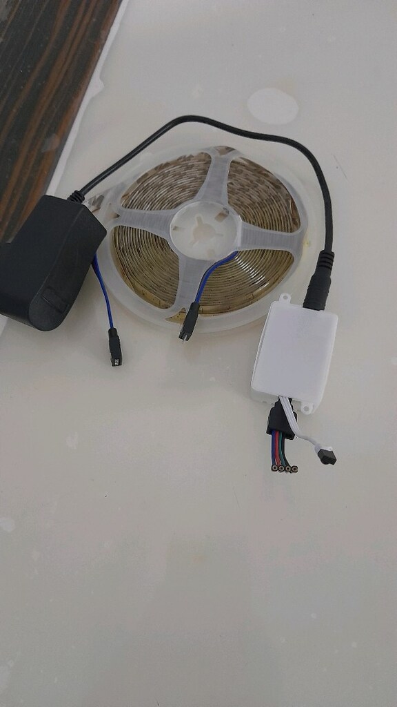 3 RENKLI LED MAKARA YESIL,KIRMIZI,MAVI RENKLI YANAN - 3