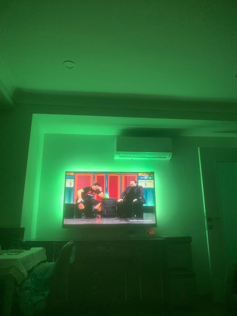 PHLİPS AMBLİGHT 3 55 İNÇ TV SMART - 13