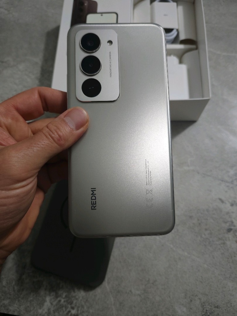 Redmi 15 2.el cihaz 7000 amper batarya snapdragon işlemci ile uygun - 3