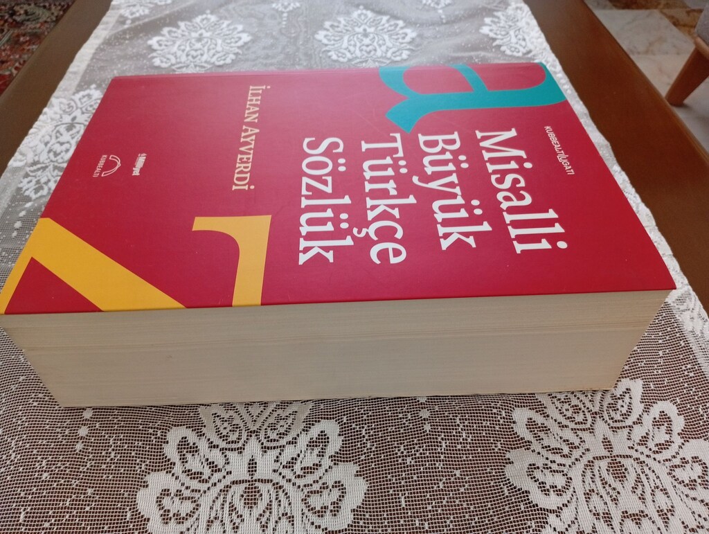 TÜRKÇE SÖZLÜK DEV BOYUTTA - 3