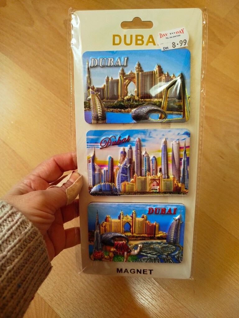 Sıfır etiketli buzdolabı mıknatıslar Dubai'den alındı. Dubai Burj Khal - 3