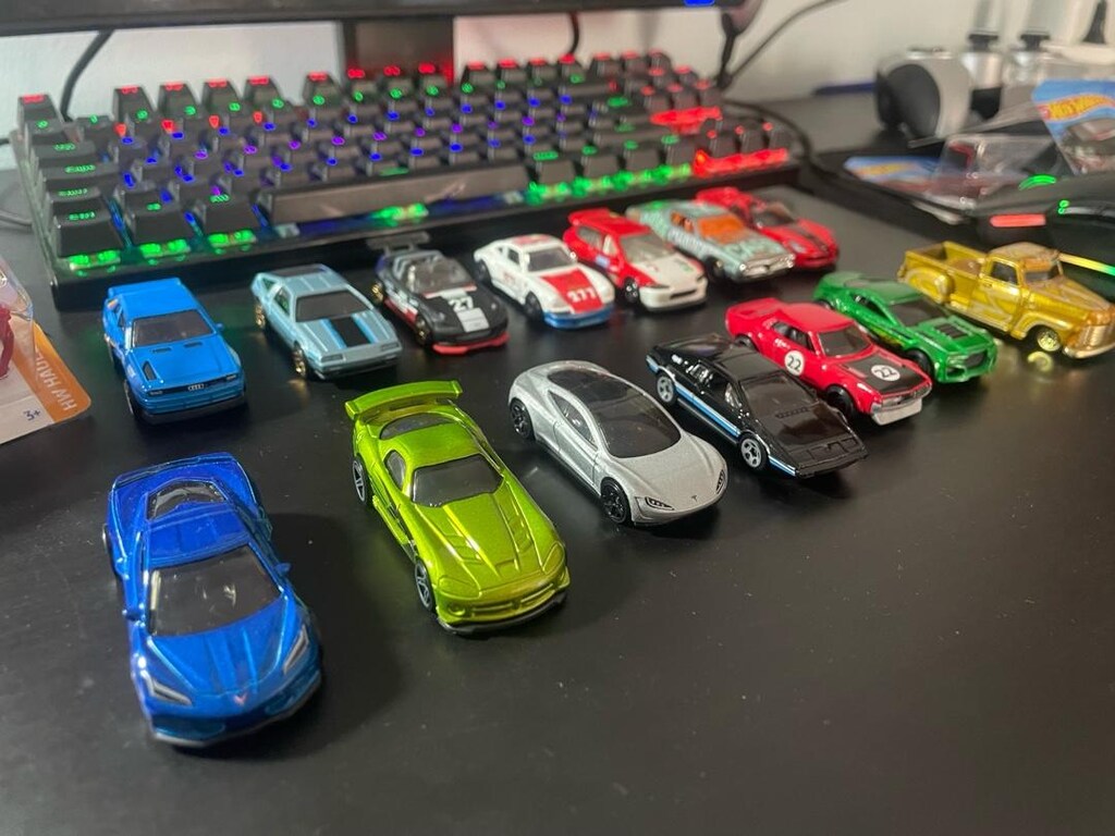 HOT WHEELS TOPLU DEĞERLİ ARABALAR(14TANE) - 3