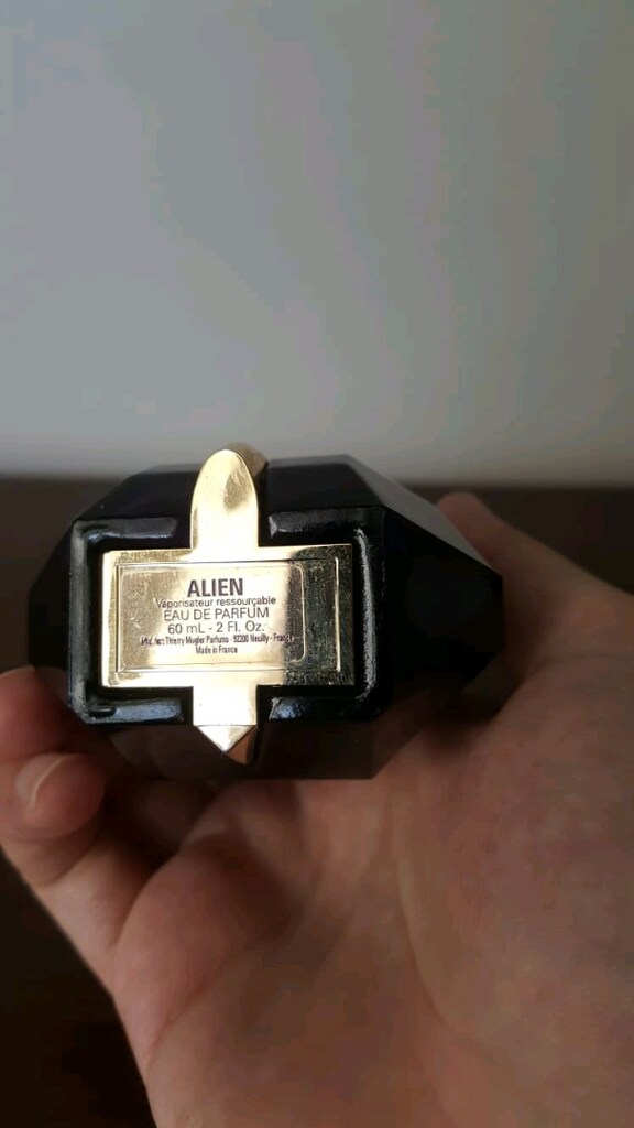 Thierry Mugler Alien Kadın Parfümü Eski Pormülasyon - 3