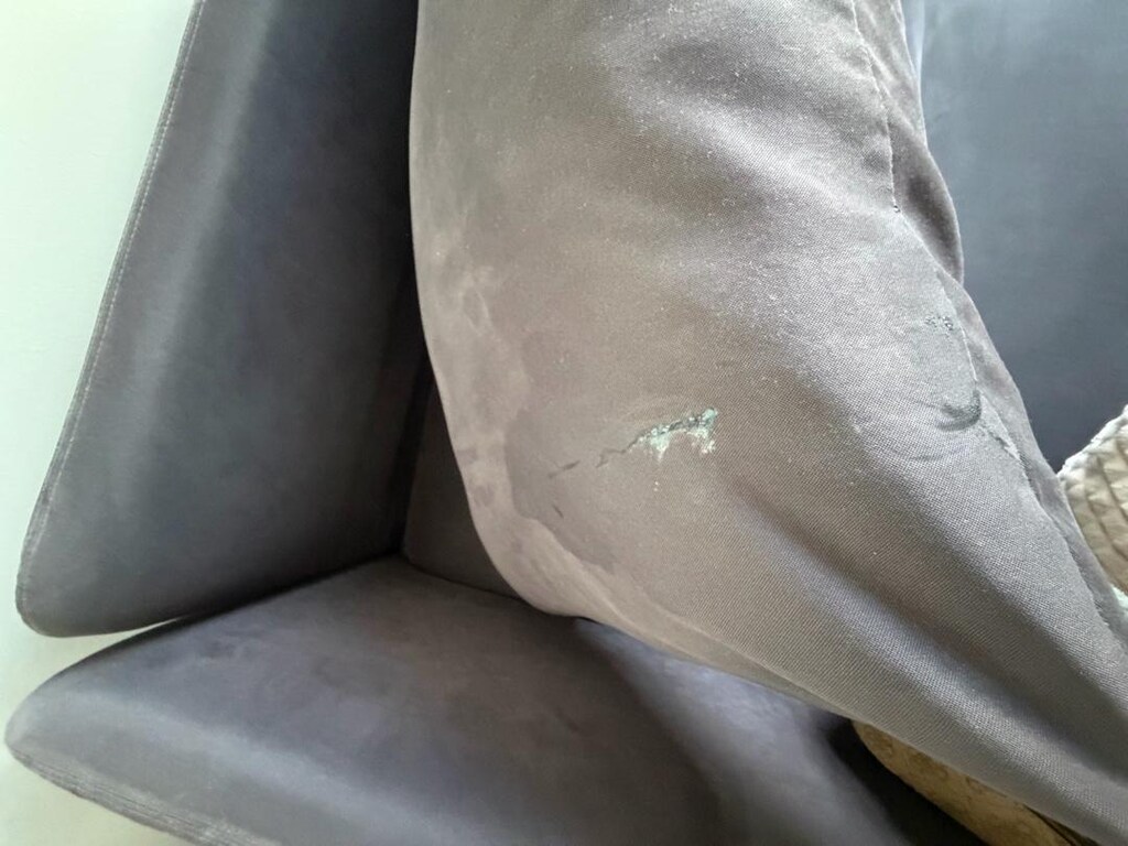 ikea üçlü koltuk kanepe (ilgilenen olursa tüm ev eşyası var ) - 4
