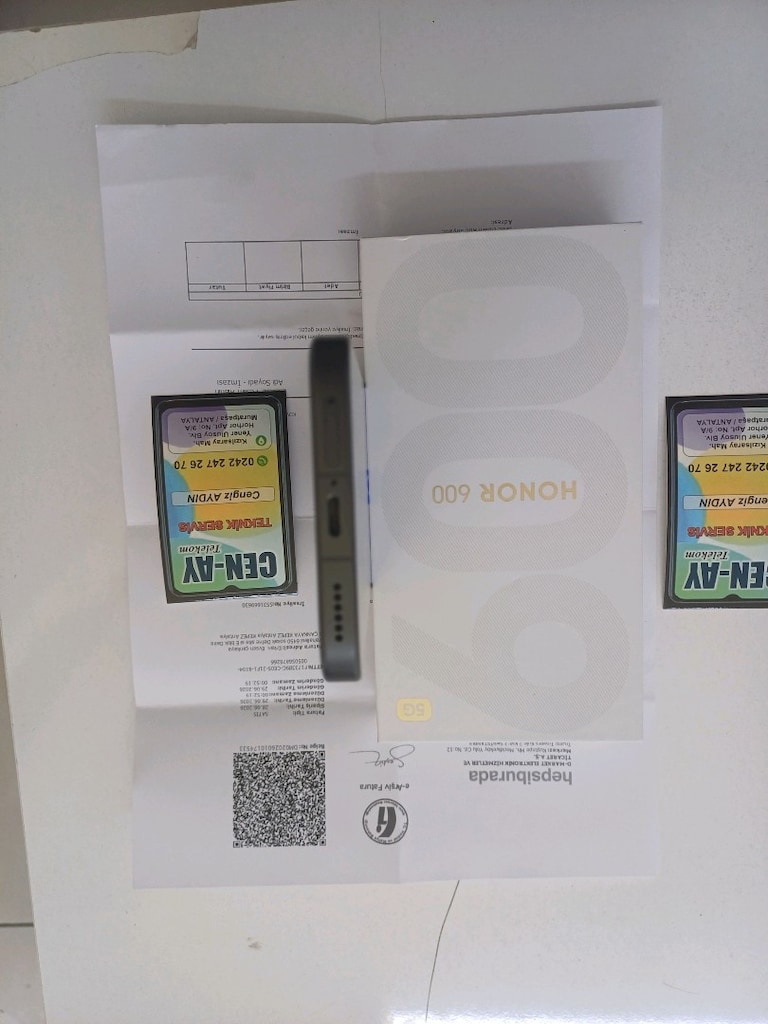 HONOR 600 5G 256GB HATASIZ 3AYLIK SİYAH RENK - 3