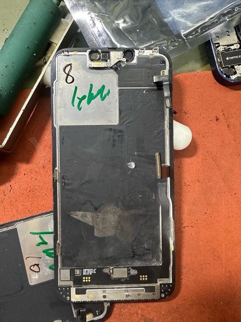 iPhone 13 Pro orijinal lekeli ekran - 3