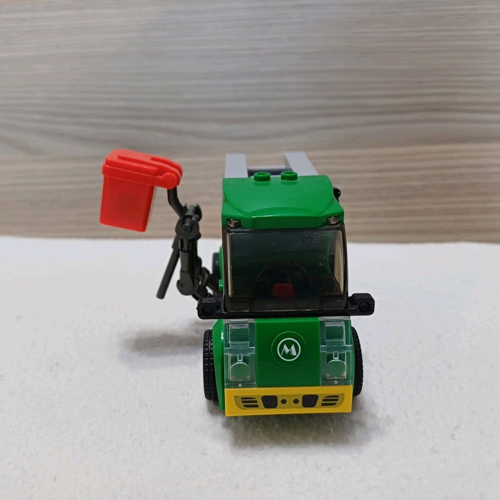 Sluban Town Çöp Kamyonu Lego Seti (118 Parça) - Eksiksiz / Temiz - 3