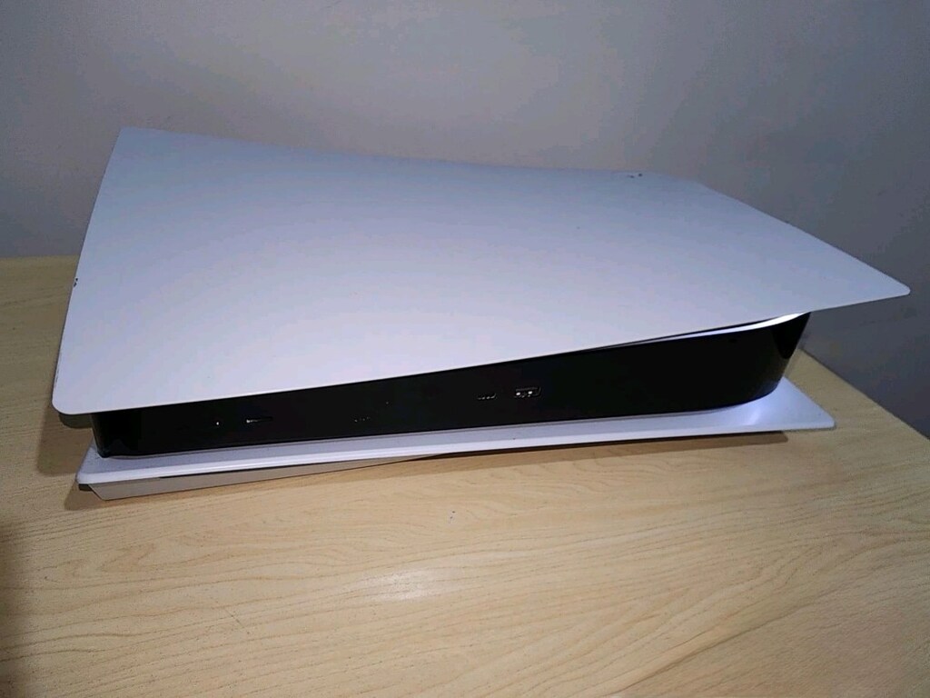 PlayStation 5 - 2