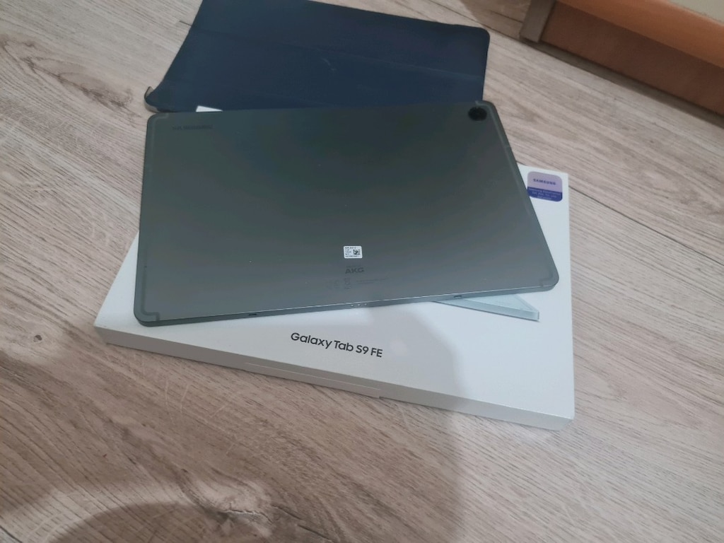 SIFIRDAN FARKSIZ YURTİÇİ 128GB 6RAM 10.9İNÇ SAMSUNG S9FE - 2