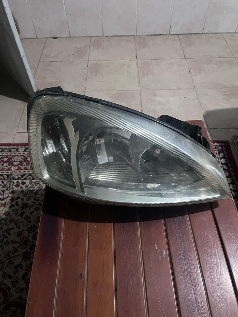 opel corsa farı - 2