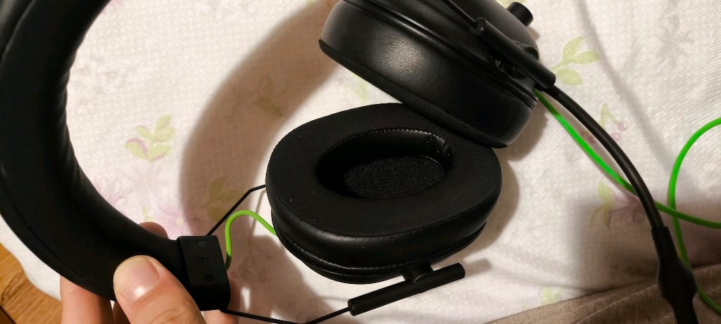 Razer BlackShark V2 X 7.1 Kablolu Kulak Üstü Oyuncu Kulaklığı - 7