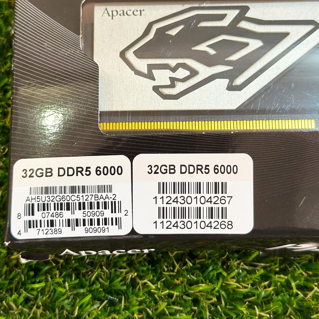 AMD RYZEN 7 7800X3D + MSI PRO X870E-S EVO WIFI + 32GB 6000MHz RAM - 8